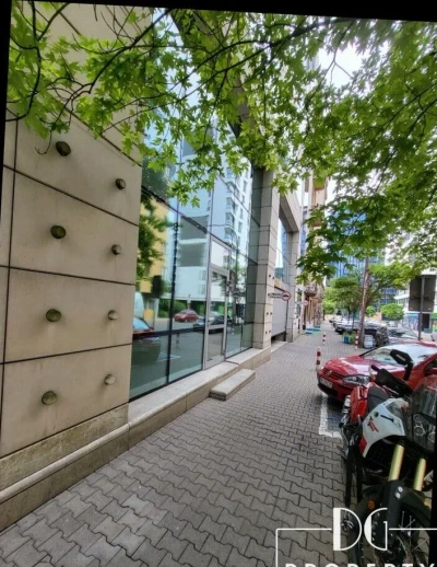 Lokal handlowo-usługowy 34 m² przy Karolkowej, Wola - miniatura 4