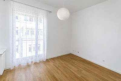 Apartament 115 m² na Powiślu przy Wilanowskiej z widokiem na park - miniatura 9