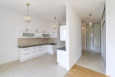 Apartament 115 m² na Powiślu przy Wilanowskiej z widokiem na park - miniatura 5
