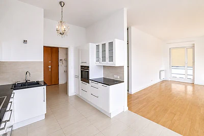 Apartament 115 m² na Powiślu przy Wilanowskiej z widokiem na park - miniatura 4