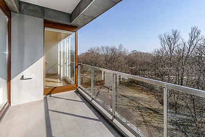 Apartament 115 m² na Powiślu przy Wilanowskiej z widokiem na park - miniatura 2