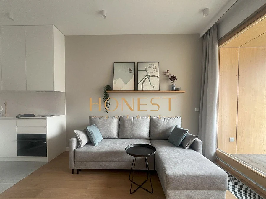 Dwupokojowy apartament 42 m² na 19 Dzielnicy w Warszawie, balkon, garaż - zdjęcie 1