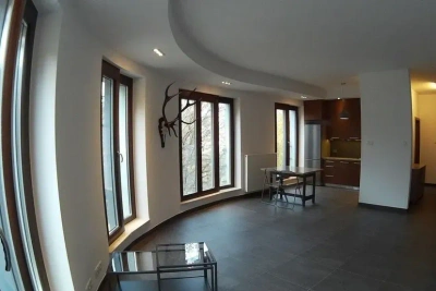Trzypokojowy apartament na Powiślu, ul. Dynasy, 78 m² - miniatura 2