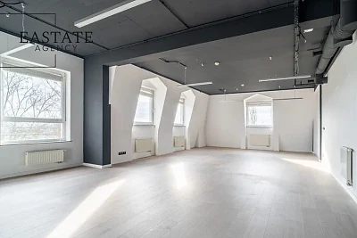 Biuro 545 m² z tarasem i parkingiem – Sopot Świemirowo - miniatura 2