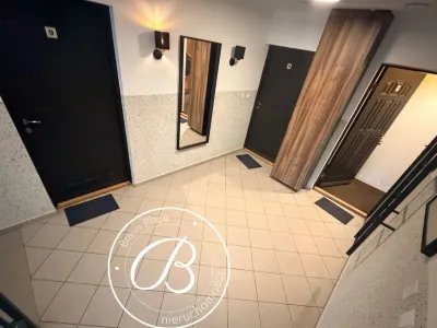 Studio 32 m2 na Sadybie, ul. Augustówka, klimatyzacja i parking - miniatura 4