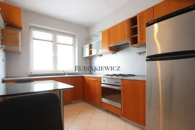 2-pokojowe mieszkanie 55 m2 na Bielanach, ul. Aspekt, balkon - miniatura 1