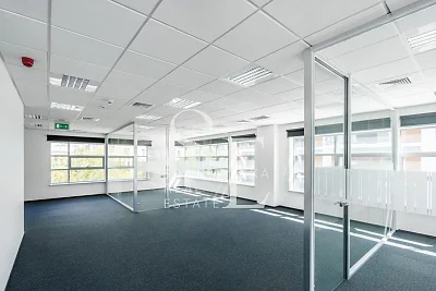 Biuro 590 m² do wynajęcia na Służewcu, ul. Cybernetyki | różne metraże - miniatura 1