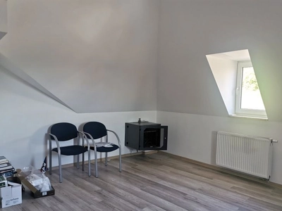 Przestronne biuro do wynajęcia w sercu Śródmieścia - 110 m² - miniatura 7