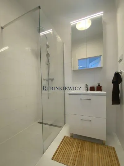 Dwupokojowy apartament przy Browarach Warszawskich, Krochmalna, Warszawa - miniatura 7