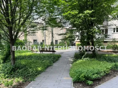 Kawalerka przy ul. Bonifraterskiej w Śródmieściu Warszawy, 20 m² - miniatura 10