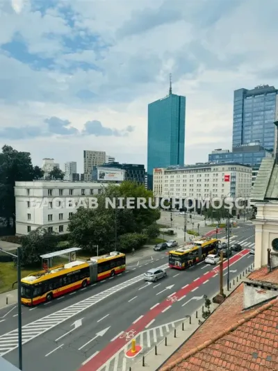 Kawalerka przy ul. Bonifraterskiej w Śródmieściu Warszawy, 20 m² - miniatura 6
