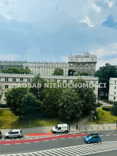 Kawalerka przy ul. Bonifraterskiej w Śródmieściu Warszawy, 20 m² - miniatura 5