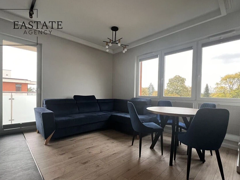 Dwupokojowy apartament w Walendowie, balkon i garaż - zdjęcie 1