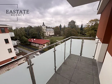 Dwupokojowy apartament w Walendowie, balkon i garaż - miniatura 8