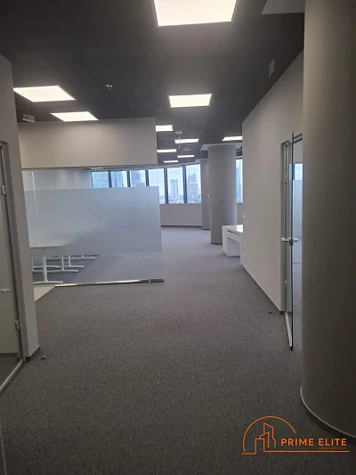 Umeblowane biuro 198 m² z panoramicznym widokiem – Warszawa Ochota - miniatura 6