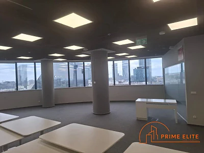 Umeblowane biuro 198 m² z panoramicznym widokiem – Warszawa Ochota - miniatura 4