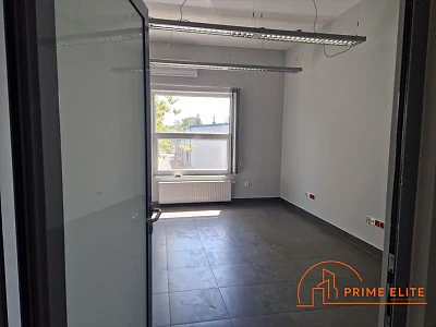 Budynek biurowo-magazynowy 852 m² na wynajem, Warszawa Białołęka, Modlińska - miniatura 10