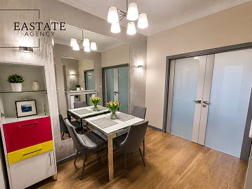 2-pokojowy apartament 48 m² z balkonem przy Metro Centrum - miniatura 4
