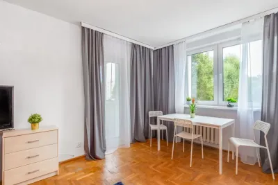 Pokój dwuosobowy na wynajem przy ul. Budapesztańskiej w Gdańsku - miniatura 2