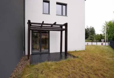 Dom szeregowy 132 m² z ogrodem na zamkniętym osiedlu, Gdańsk Ujeścisko - miniatura 8