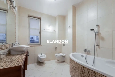 Trzypokojowy apartament 96 m² z garażem – Saska Kępa, Walecznych 39 - miniatura 8
