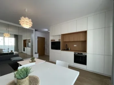 Dwupokojowy apartament 38 m² w Port Praski, Okrzei 2 - miniatura 2