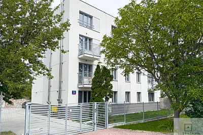 Dwupokojowe mieszkanie 30 m² przy ul. Komitetu Obrony Robotników, Warszawa-Włochy - miniatura 9