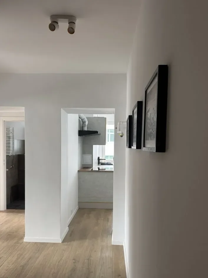 Dwupokojowe mieszkanie 55 m² z balkonem i windą – Gdynia Działki Leśne - zdjęcie 1