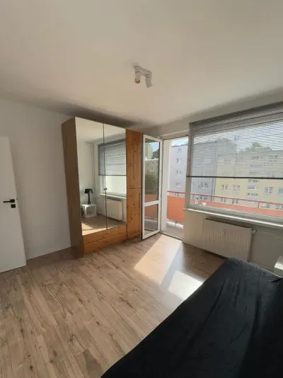 Dwupokojowe mieszkanie 55 m² z balkonem i windą – Gdynia Działki Leśne - miniatura 5