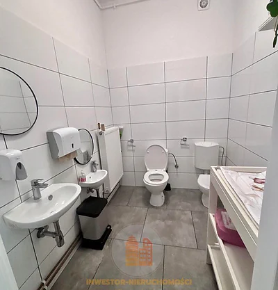 Lokal gastronomiczny 150 m² Warszawa Wola, Koło - ogródek i patio - miniatura 6