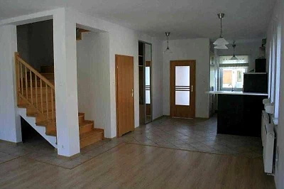 Dom w zabudowie bliźniaczej 145 m² na wynajem – Gdańsk Matemblewo - miniatura 4
