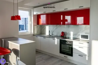 Trzypokojowy apartament 82 m² z loggią, halą i komórką – Gdańsk Przymorze - miniatura 2