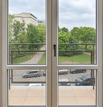 Stylowe mieszkanie 54 m² z balkonem przy Chocimskiej na Górnym Mokotowie - miniatura 3