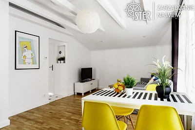 Zadbane 2-pokojowe mieszkanie w centrum Sopotu przy ul. Helskiej, od 10.2026 - miniatura 3