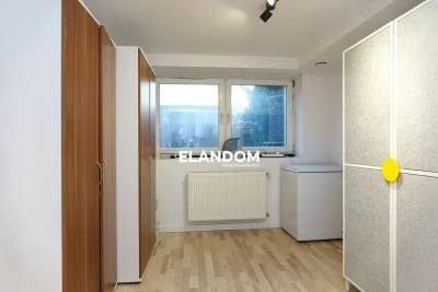Lokal biurowy 75 m² ze światłowodem w Józefowie, ul. Nadwiślańska - miniatura 8