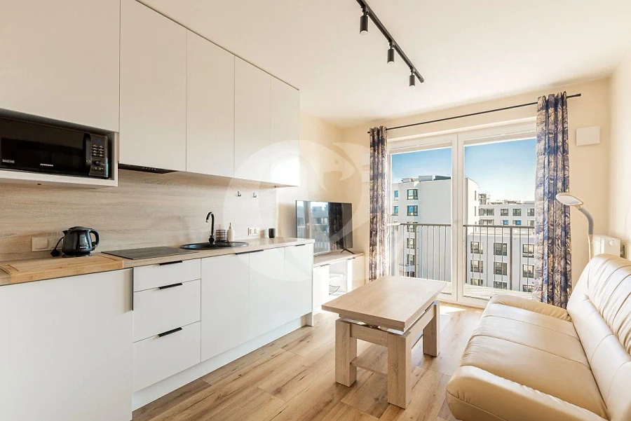 Mieszkanie 35 m² po remoncie z balkonem – Włochy, Warszawa - zdjęcie 1