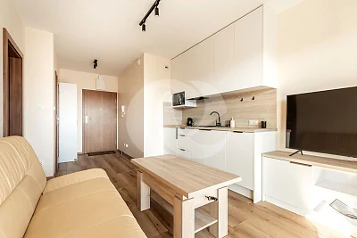 Mieszkanie 35 m² po remoncie z balkonem – Włochy, Warszawa - miniatura 3