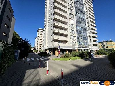 3-pokojowe mieszkanie 79 m² z garażem – Wola, ul. Radziwie - miniatura 10