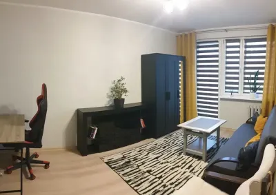 Studio do wynajęcia w Gdyni, Cisowa, ul. Kcyńska, balkon - miniatura 1