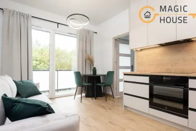 2-pokojowy apartament z tarasem i halą garażową, Gdańsk Wielkopolska - miniatura 2