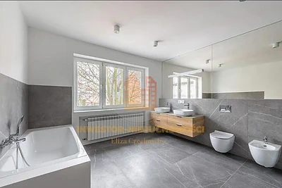 Dom 580 m² do wynajęcia - Wilanów Niski, ul. Biedronki - miniatura 9