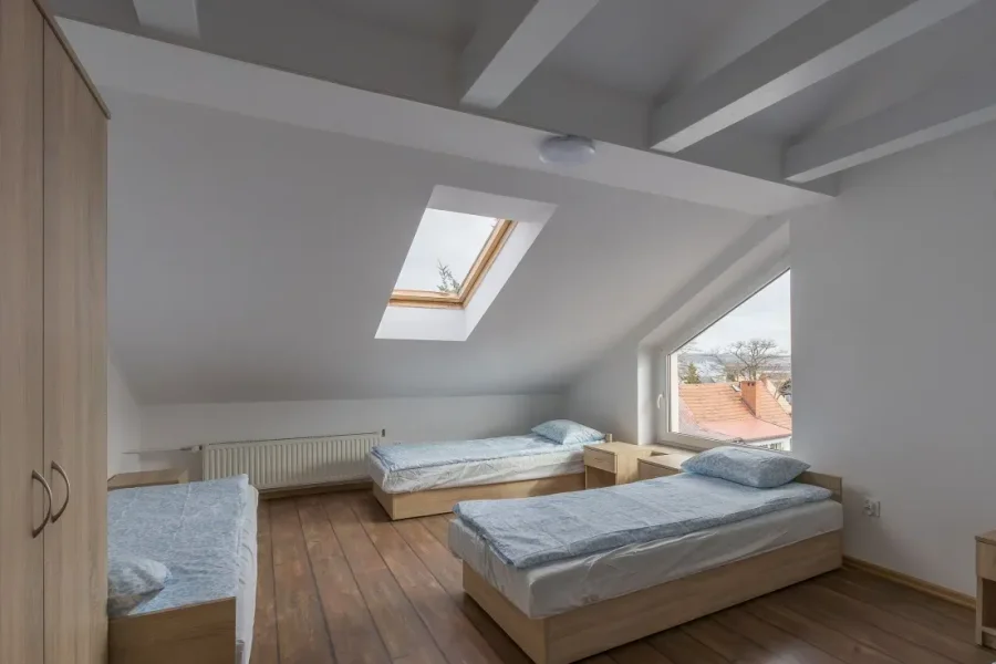 Pokój 4-osobowy 10 m² Gdynia, ul. Jaskółcza – media w cenie - zdjęcie 1