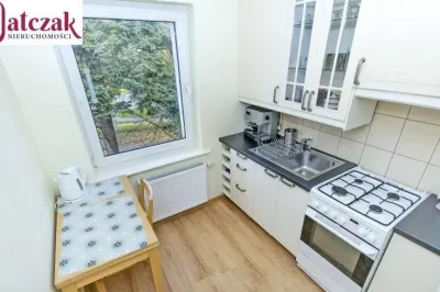 Dwupokojowe mieszkanie 40 m² przy Orłowskim Molo, Gdynia Orłowo - miniatura 10