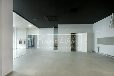 Lokal gastronomiczny 46 m² na Saskiej Kępie, plac Przymierza - miniatura 3
