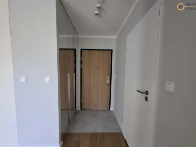 Nowe 2-pokojowe mieszkanie z balkonem i miejscem postojowym w Gdańsku - miniatura 9
