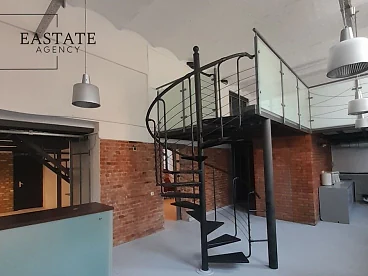Lokal usługowy 151 m² z witryną i klimatyzacją – Stara Praga, Warszawa - miniatura 4