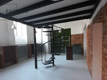 Lokal usługowy 151 m² z witryną i klimatyzacją – Stara Praga, Warszawa - miniatura 6