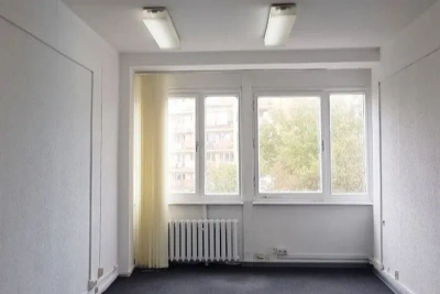 Przestrzeń biurowa 20 m² na Pradze-Południe, Warszawa - miniatura 1