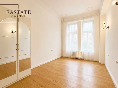 3-pokojowe mieszkanie 90 m² na ul. Chmielnej, Śródmieście Północne - miniatura 4