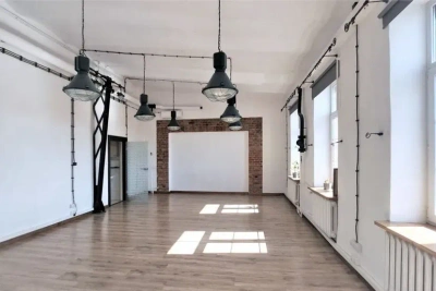 Lokal użytkowy 65 m² na Pradze Północ, przy metrze Wileńska - miniatura 3